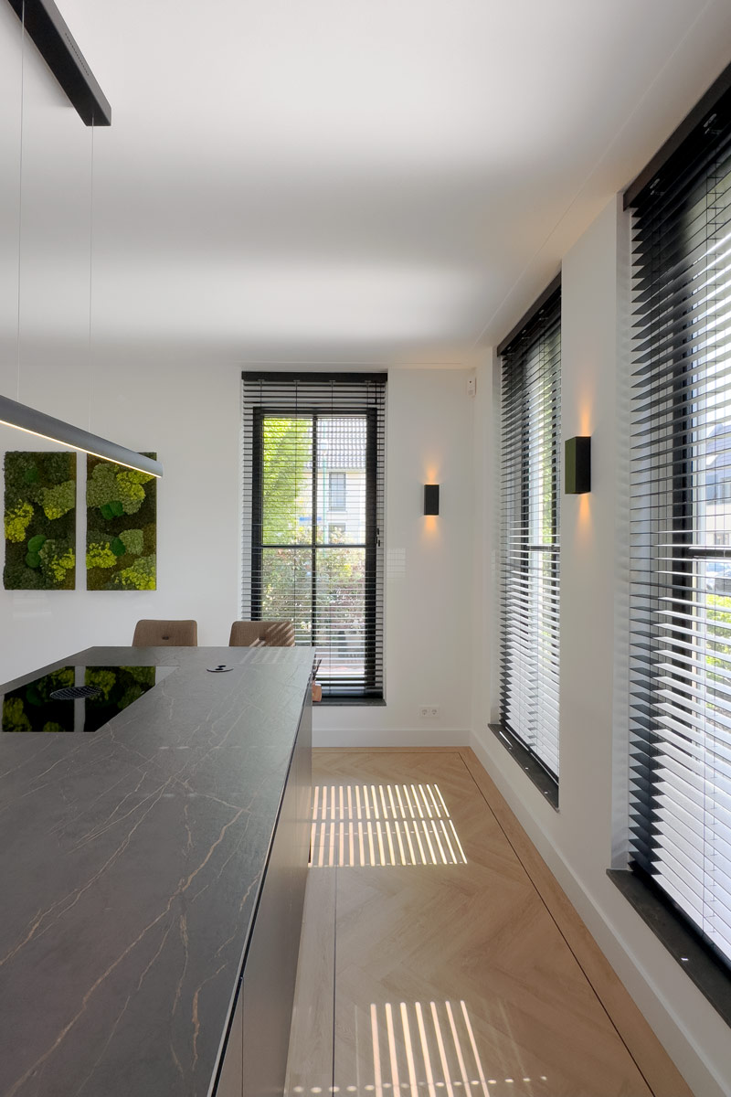 Maatkast in interieurdesign voor woning in Utrecht, Houten