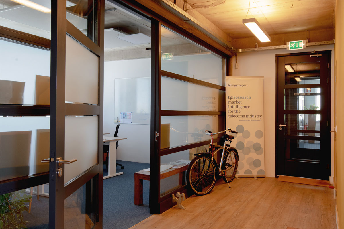 Industriële kantoorinrichting Utrecht - Houten