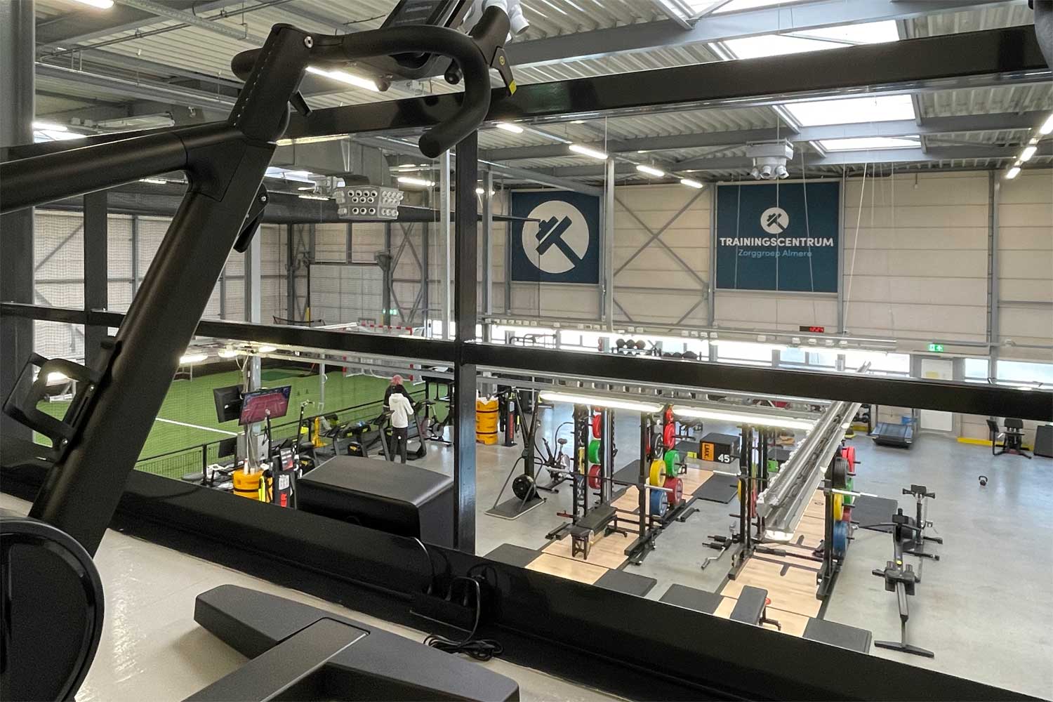 Inrichting fysiotherapiepraktijk Almere trainingsruimte