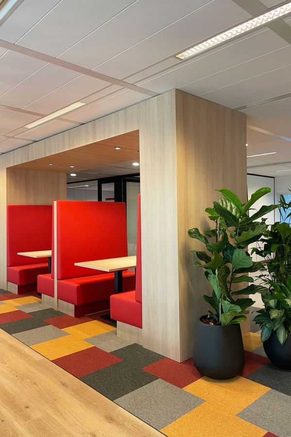 Kantoorinrichting Stoffenmanager - inrichting werkplek