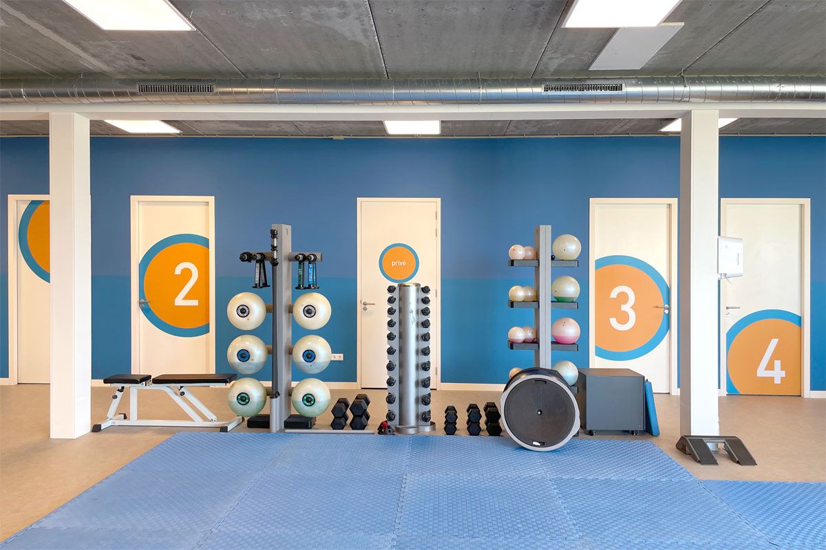Fysiopraktijk Utrecht Houten inrichting trainingsruimte