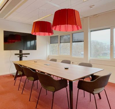 Kantoor architect - Inrichting vergaderkamer kantoorinchting 