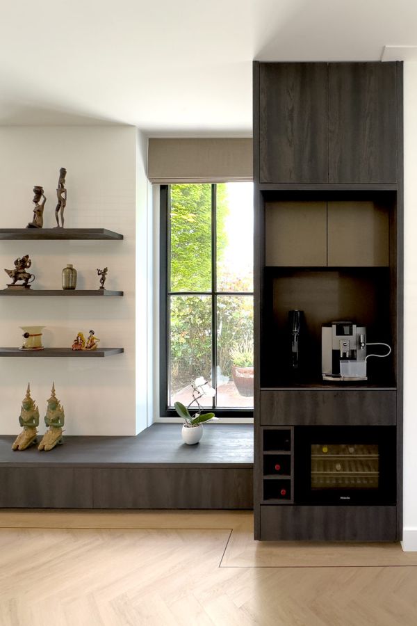 Luxe interieur met kast op maat in woning Houten, Utrecht