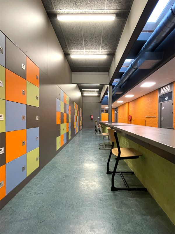 Inrichting school Utrecht, maatwerk kluisjes