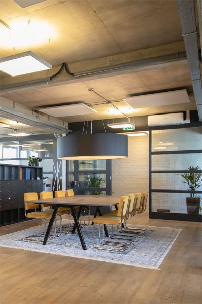 Industriële kantoorinrichting voor Telecompaper in Houten (Utrecht)