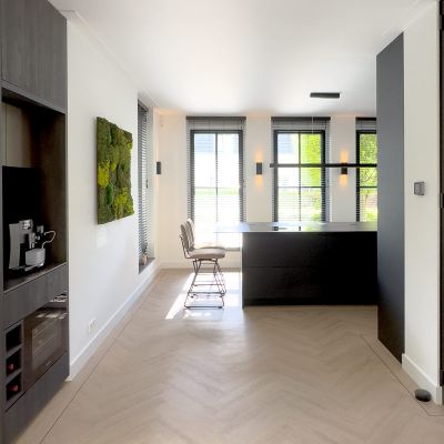 Binnenhuisarchitect Nieuwegein - ontwerp moderne strakke keuken en meubel op maat woning